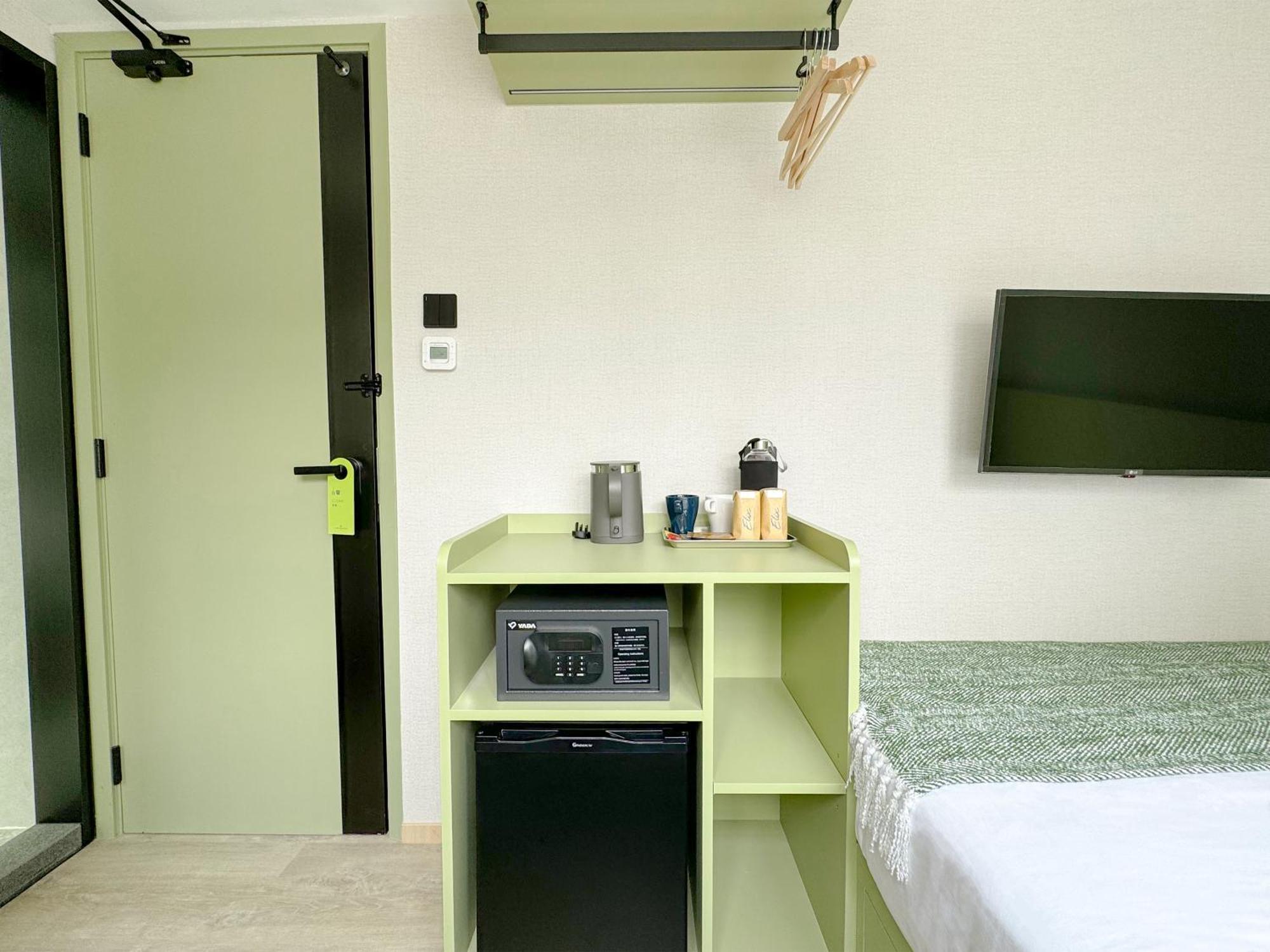 Hotel Urbanwood Hung Hom Hongkong Zewnętrze zdjęcie